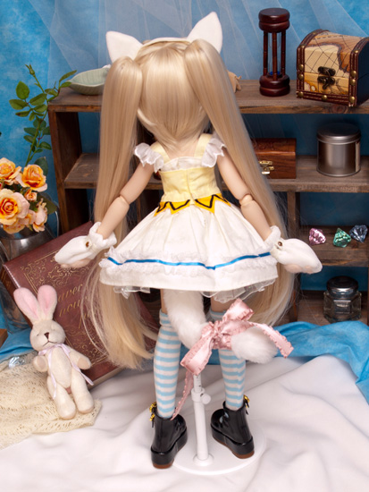 sango_w19-03.jpg